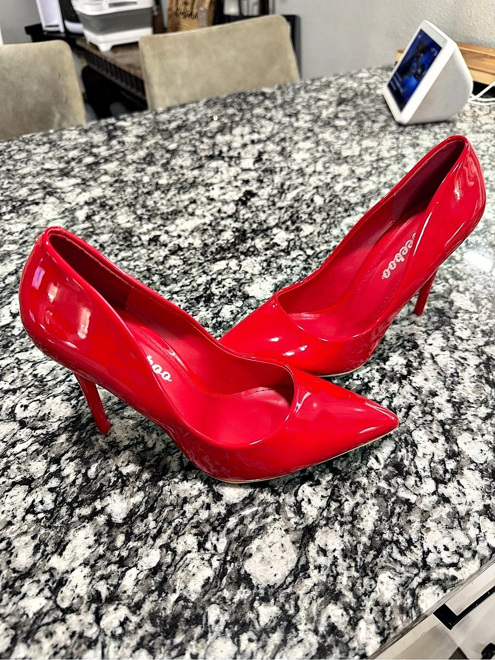 Weeboo Red Pointed-Toe Heels US 7